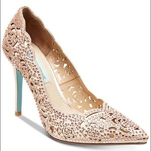 Blue by Betsey Johnson Elsa Evening Pumps (Blush)